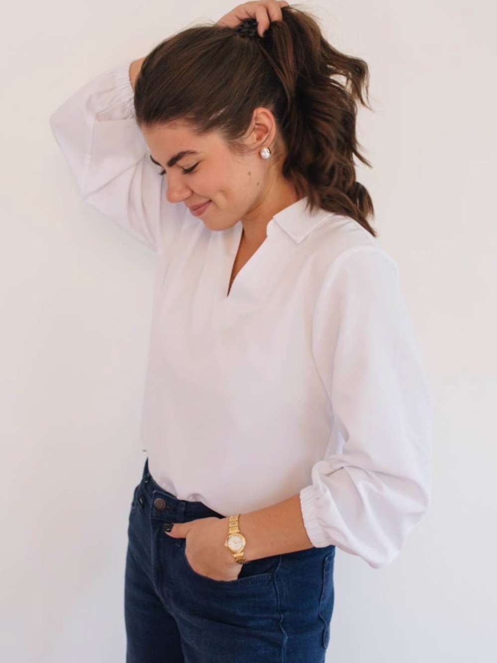 Hey Friends The Label - Kennedy Top - Women’s White V-Neck Collared Blouse Small